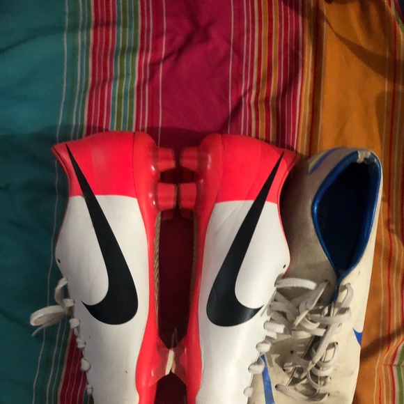 nike mercurial glide - Picture 2 of 8